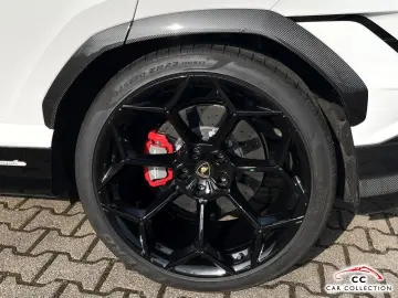 LAMBORGHINI Urus Performante  Carbon Full ADAS Bang&Oluf 23