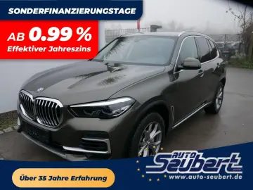 BMW X5 3.0d XDRIVE NAVI PDC SHZ MATRIX AHK-ABNEHMBAR