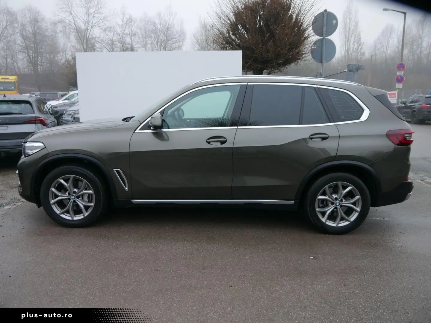 BMW X5 3.0d XDRIVE NAVI PDC SHZ MATRIX AHK-ABNEHMBAR