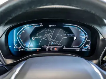 BMW X3 xDrive30e LED SH Sportsitz HiFi Navi Cam 1VB