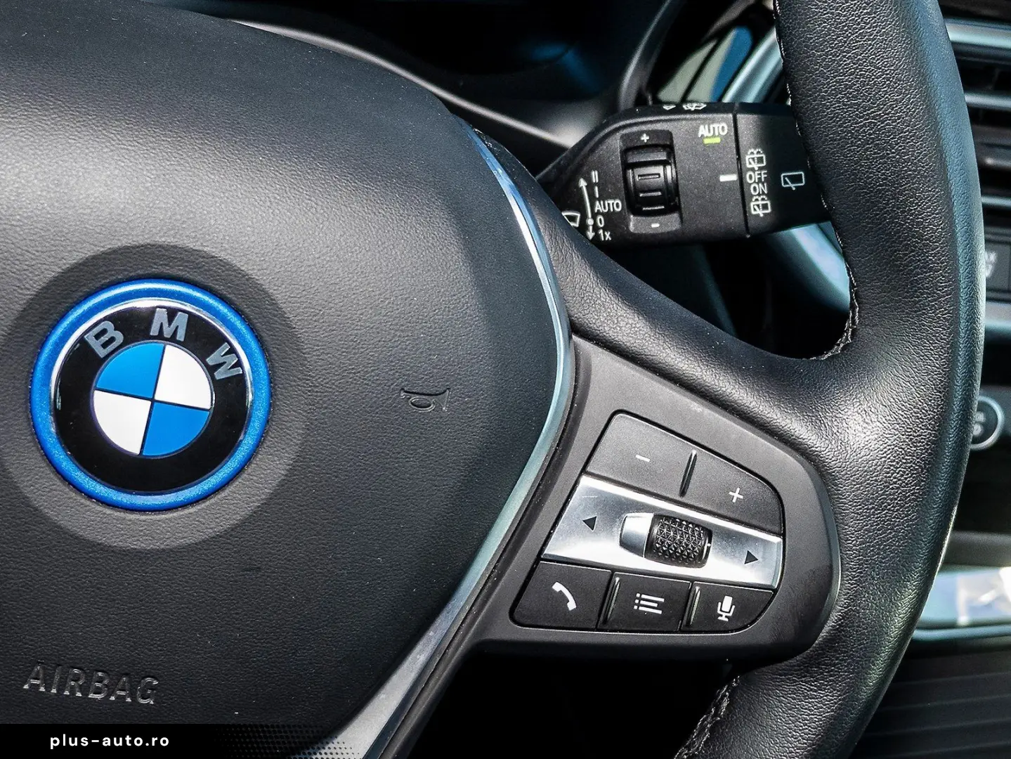 BMW X3 xDrive30e LED SH Sportsitz HiFi Navi Cam 1VB