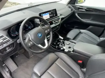 BMW X3 xDrive 30e Navi Digitales Cockpit El. Heckkla