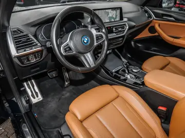 BMW X3 xDrive30e M Sport LC  Pano LED HiFi RFK DAB