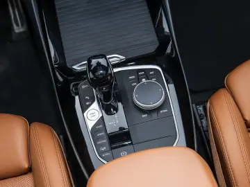 BMW X3 xDrive30e M Sport LC  Pano LED HiFi RFK DAB