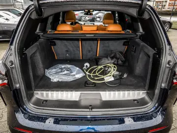 BMW X3 xDrive30e M Sport LC  Pano LED HiFi RFK DAB