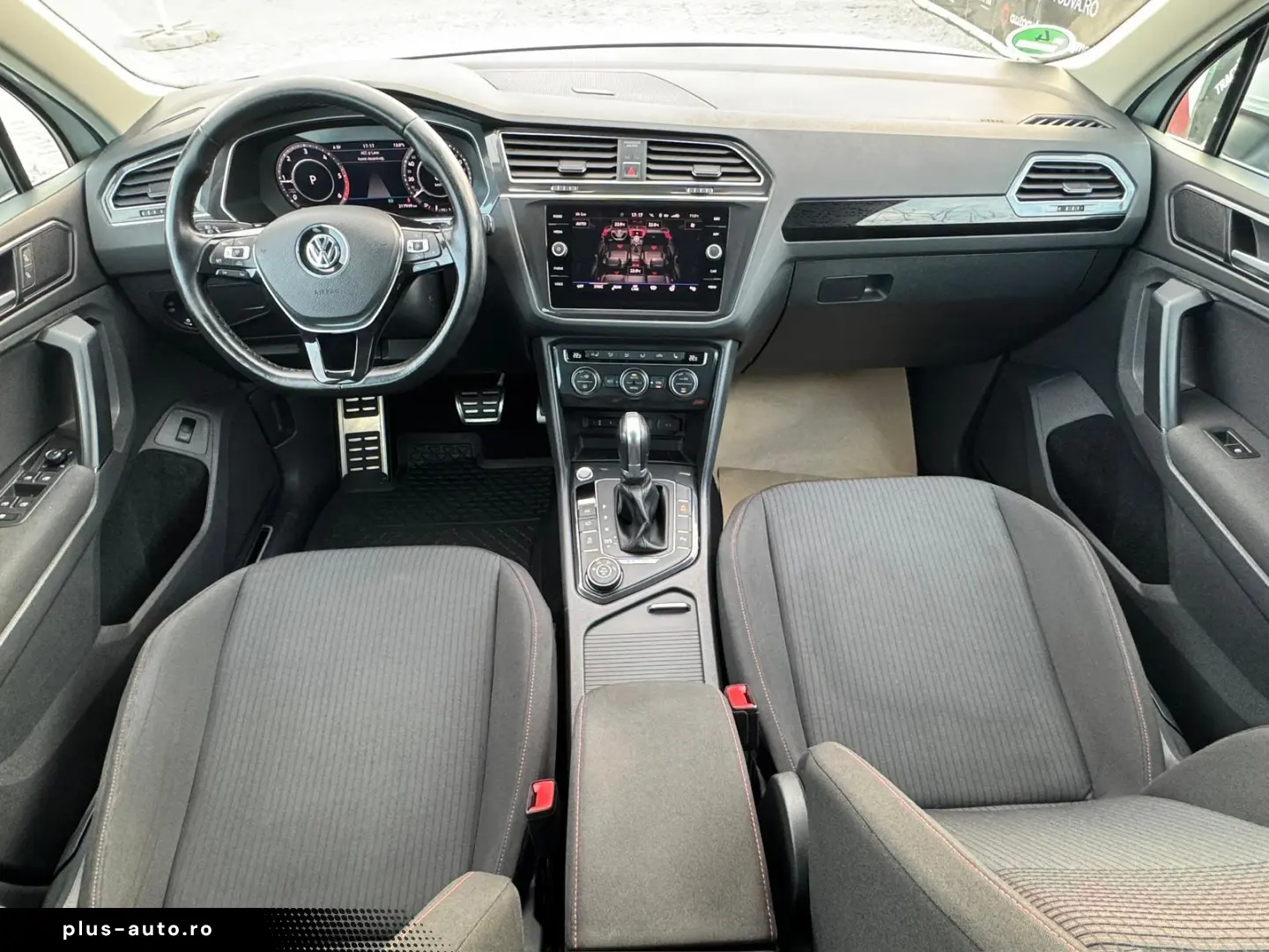 Volkswagen Tiguan 2 0 TDI BMT 4Motion DSG  Sound  2017