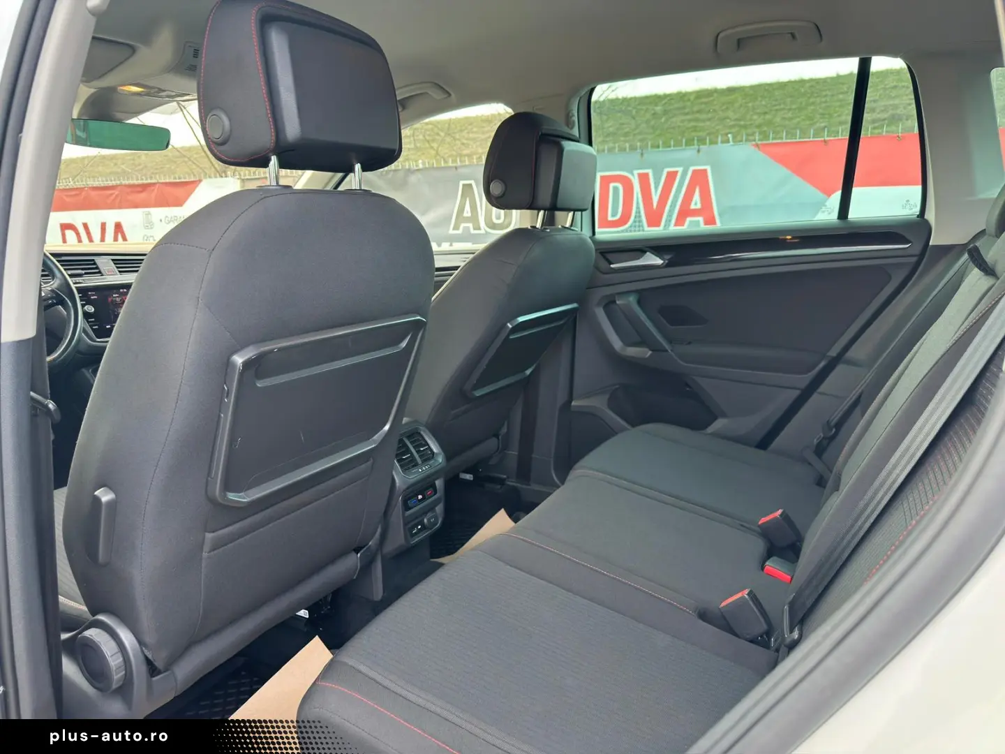 Volkswagen Tiguan 2 0 TDI BMT 4Motion DSG  Sound  2017