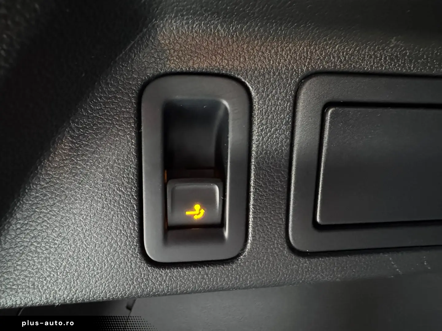 Volkswagen Tiguan 2 0 TDI BMT 4Motion DSG  Sound  2017