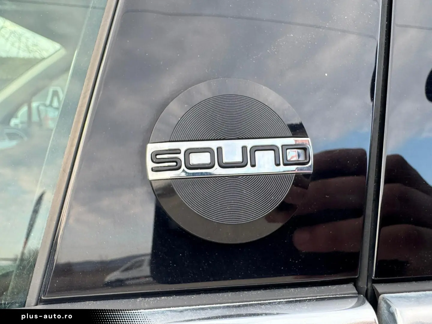 Volkswagen Tiguan 2 0 TDI BMT 4Motion DSG  Sound  2017