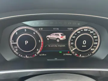 Volkswagen Tiguan 2 0 TDI BMT 4Motion DSG  Sound  2017