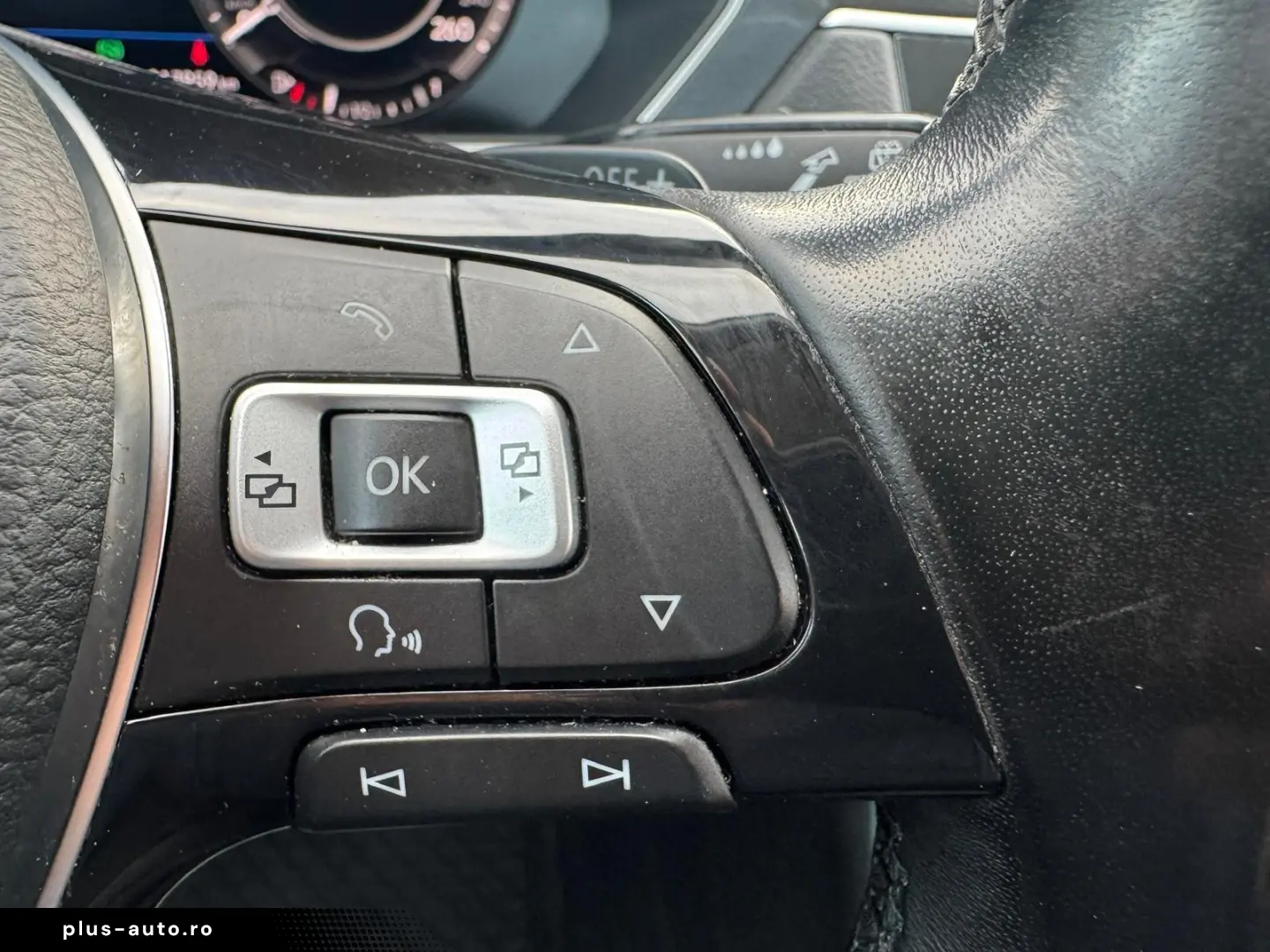 Volkswagen Tiguan 2 0 TDI BMT 4Motion DSG  Sound  2017