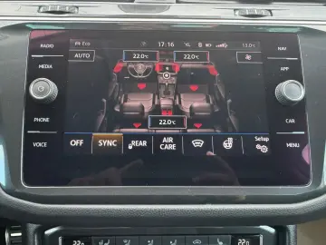 Volkswagen Tiguan 2 0 TDI BMT 4Motion DSG  Sound  2017