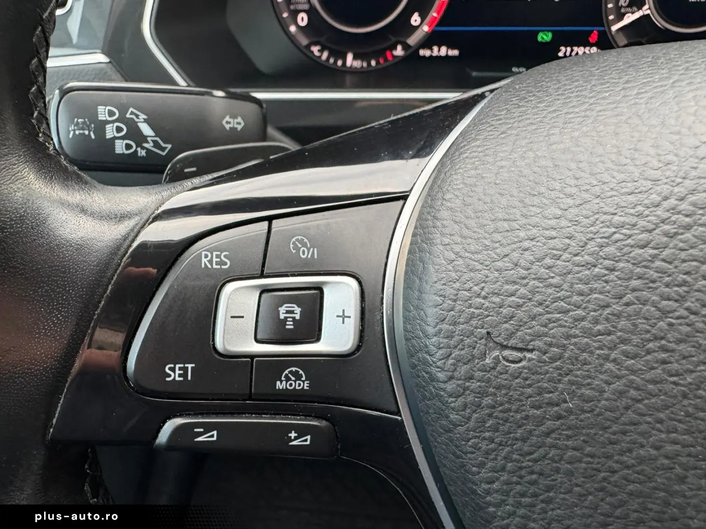 Volkswagen Tiguan 2 0 TDI BMT 4Motion DSG  Sound  2017