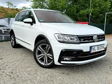 Volkswagen Tiguan R-Line Sound  2 0 TDI BMT 4Motion DSG 2017