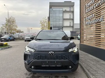 TOYOTA COROLLA CROSS DYNAMIC 2.0 HEV FWD