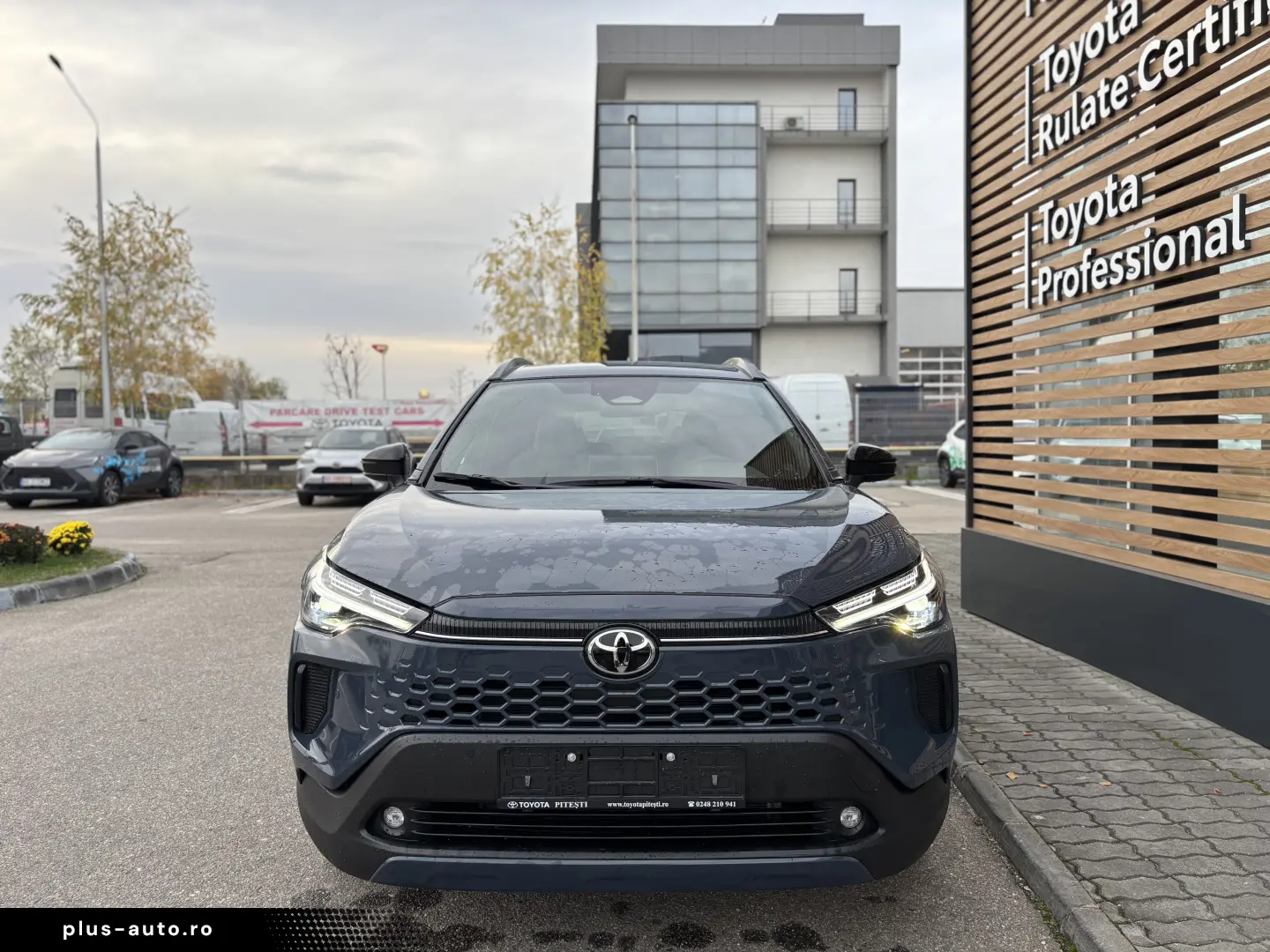 TOYOTA COROLLA CROSS DYNAMIC 2.0 HEV FWD