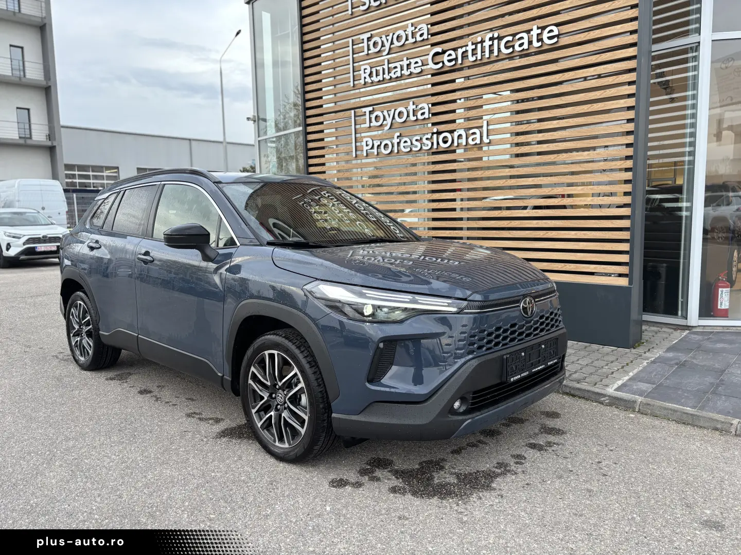 TOYOTA COROLLA CROSS DYNAMIC 2.0 HEV FWD