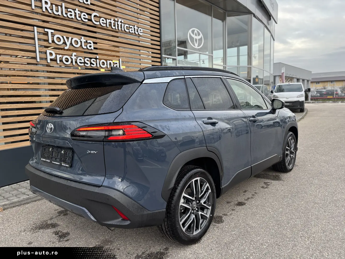 TOYOTA COROLLA CROSS DYNAMIC 2.0 HEV FWD