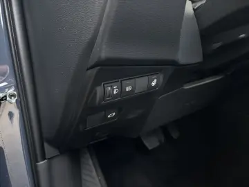 TOYOTA COROLLA CROSS DYNAMIC 2.0 HEV FWD