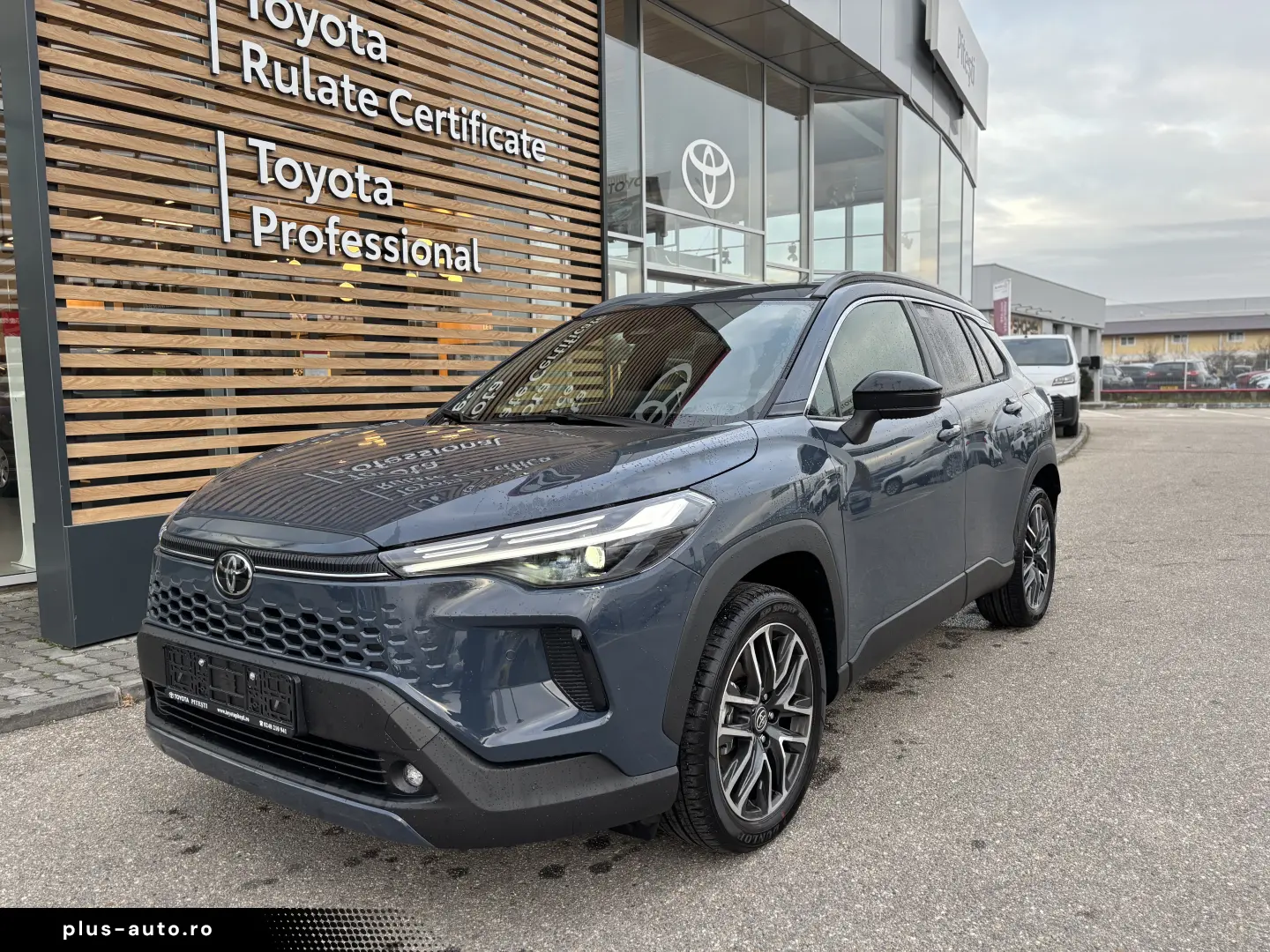 TOYOTA COROLLA CROSS DYNAMIC 2.0 HEV FWD