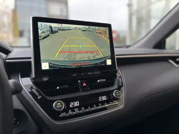 TOYOTA COROLLA CROSS DYNAMIC 2.0 HEV FWD