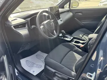 TOYOTA COROLLA CROSS DYNAMIC 2.0 HEV FWD