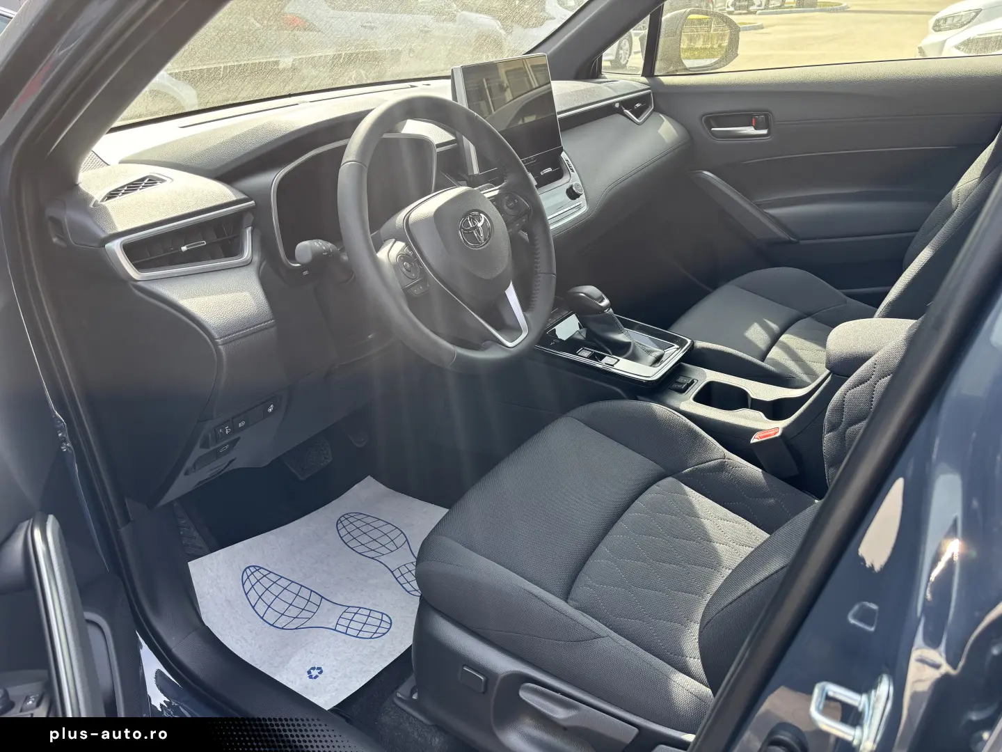 TOYOTA COROLLA CROSS DYNAMIC 2.0 HEV FWD