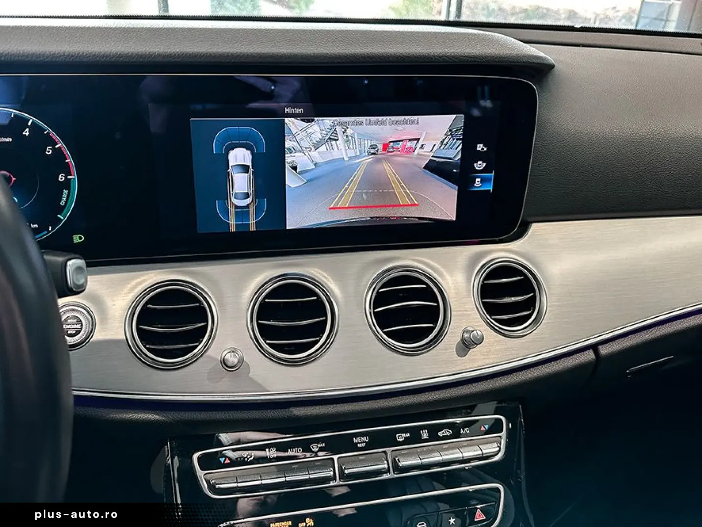 MERCEDES-BENZ E 300 de 4M