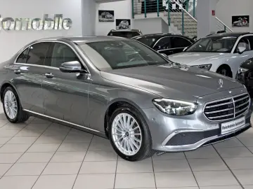 MERCEDES-BENZ E 300 d 4M