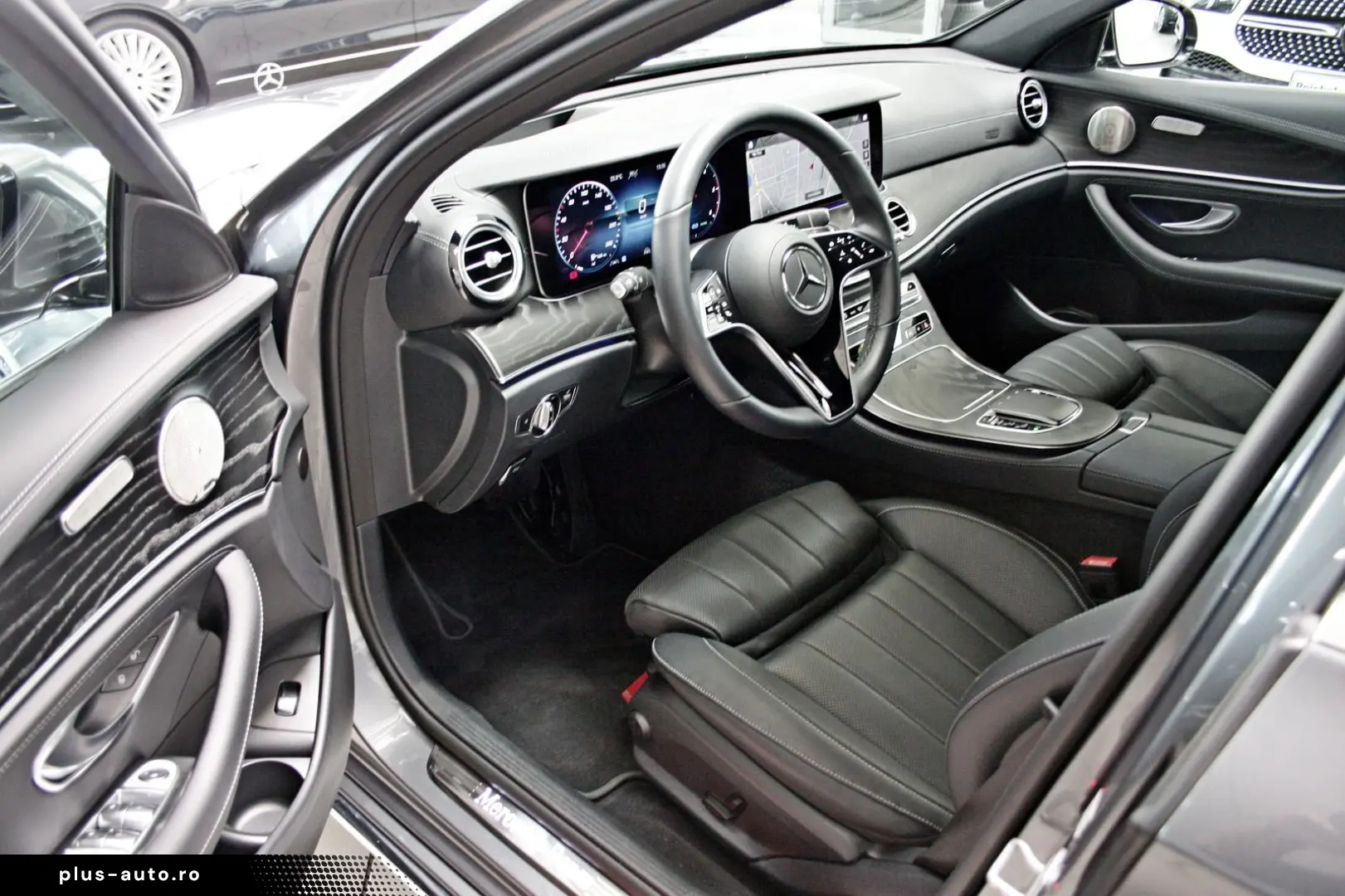 MERCEDES-BENZ E 300 d 4M