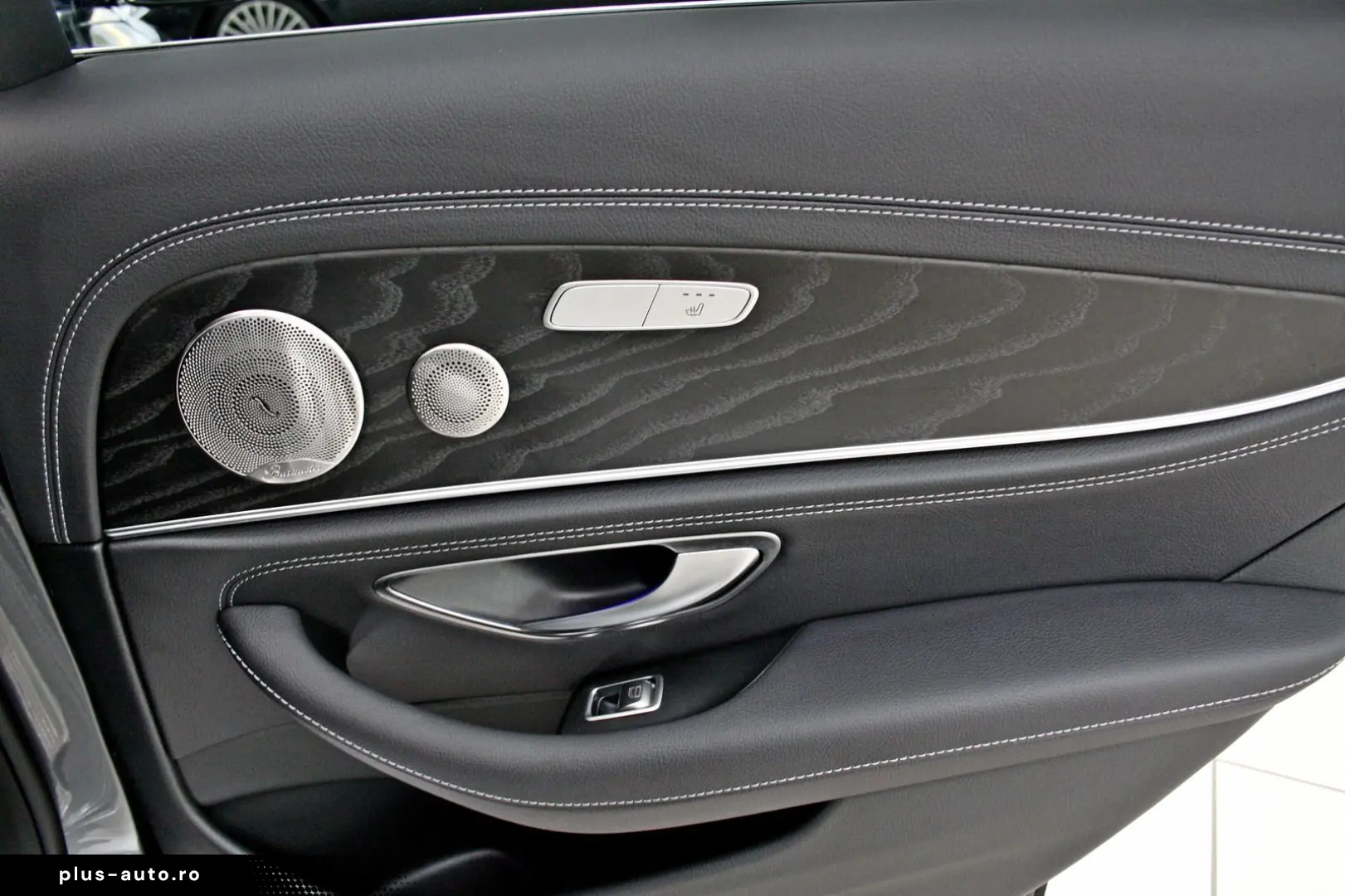 MERCEDES-BENZ E 300 d 4M