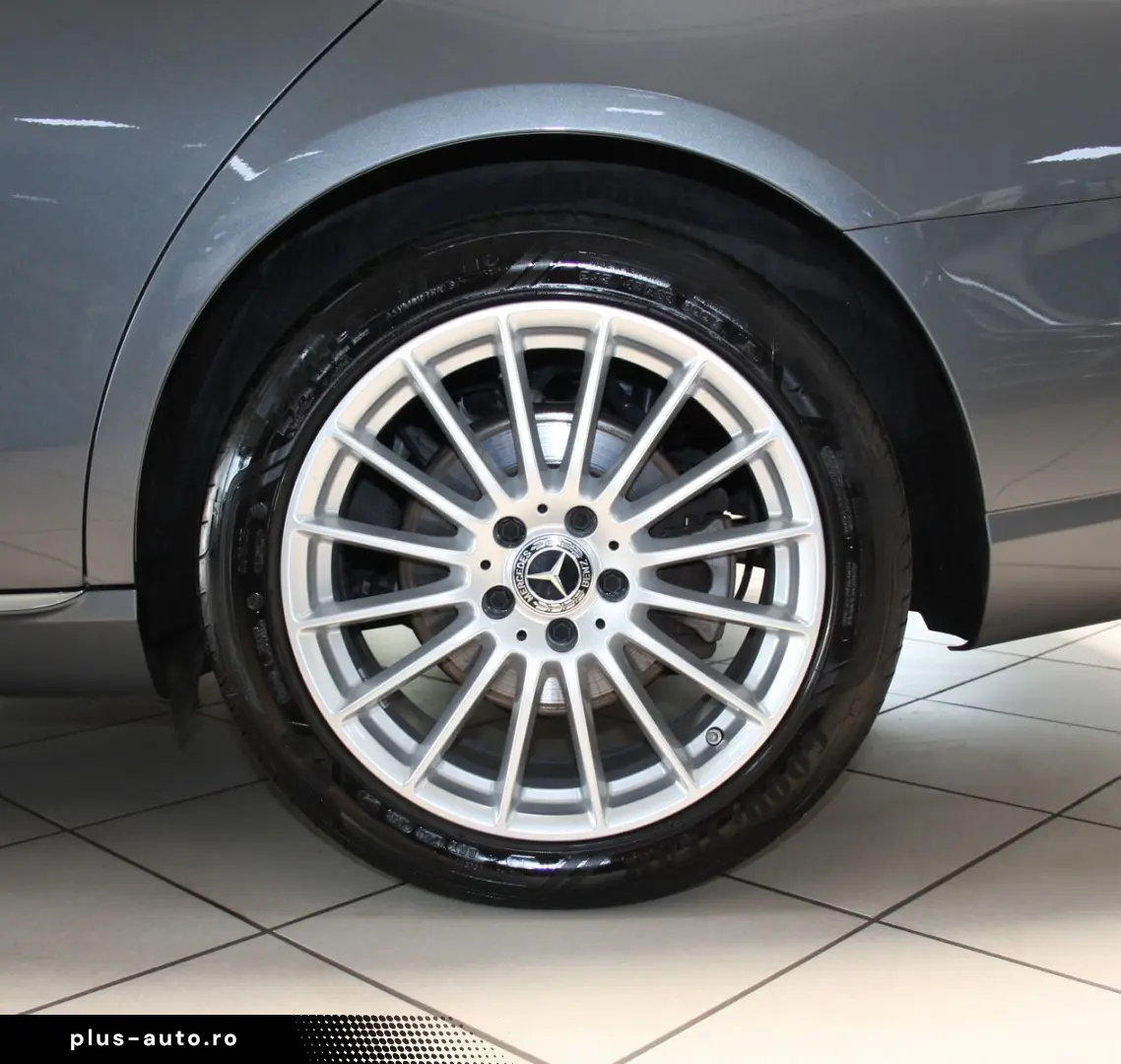 MERCEDES-BENZ E 300 d 4M