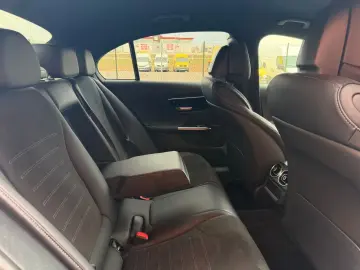 Mercedes-Benz C 180 Limousine AMG Line R-Kamera