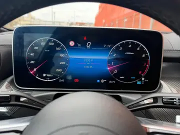 Mercedes-Benz C 180 Limousine AMG Line R-Kamera