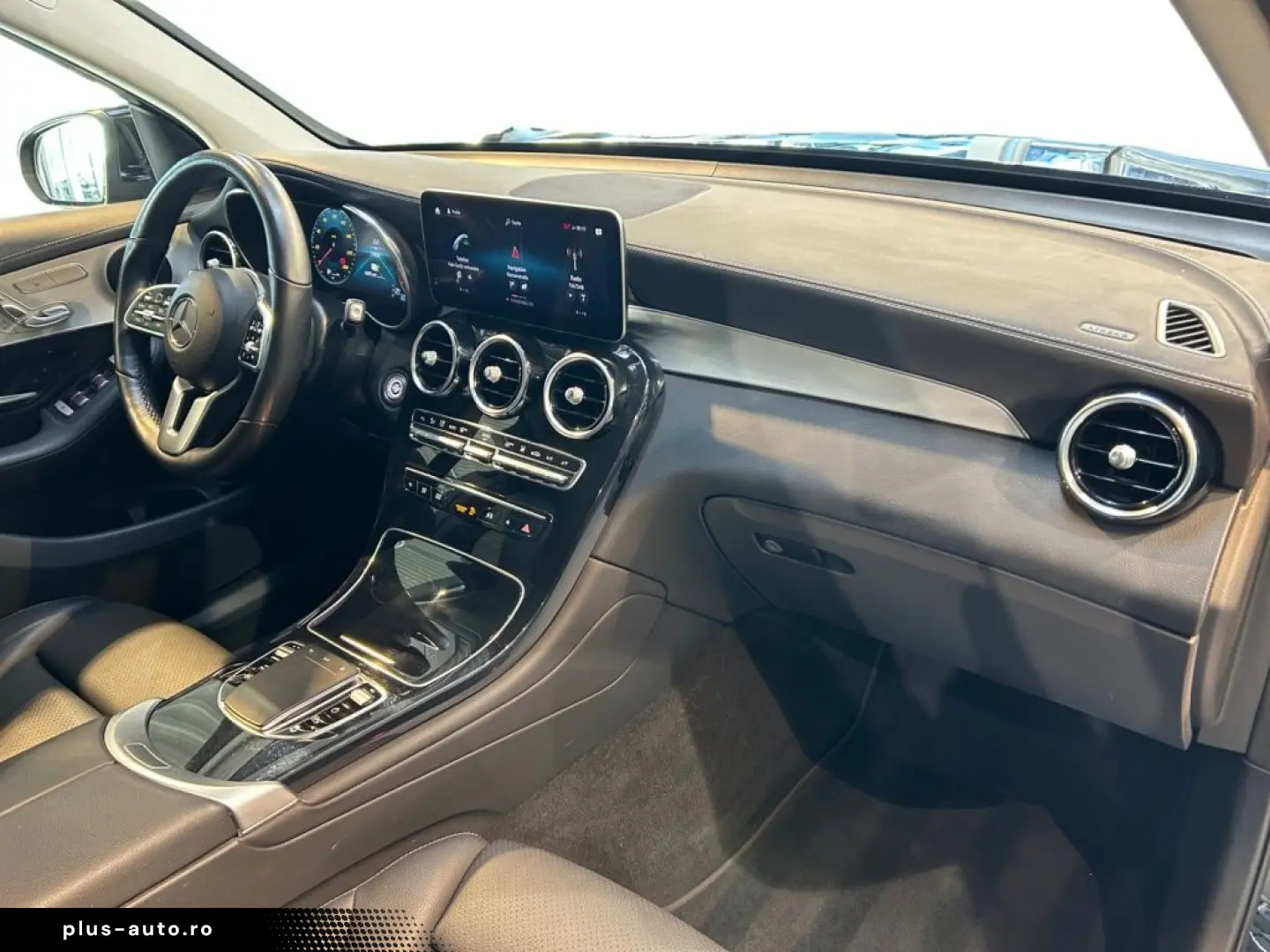 MERCEDES-BENZ GLC 300 e 4matic MBUX AHK Wide 360 Cam&hellip;