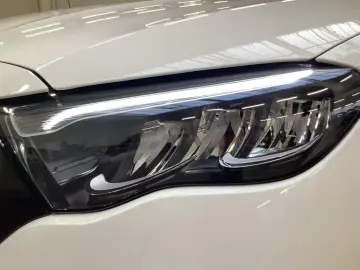 MERCEDES-BENZ E 200 4M Avantgarde