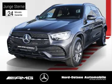 MERCEDES-BENZ GLC 300 de 4M AMG PANORAMA AHK DISTRONIC