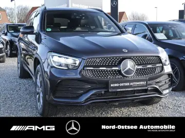 MERCEDES-BENZ GLC 300 de 4M AMG PANORAMA AHK DISTRONIC