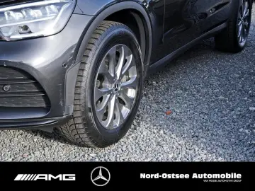 MERCEDES-BENZ GLC 300 de 4M AMG PANORAMA AHK DISTRONIC