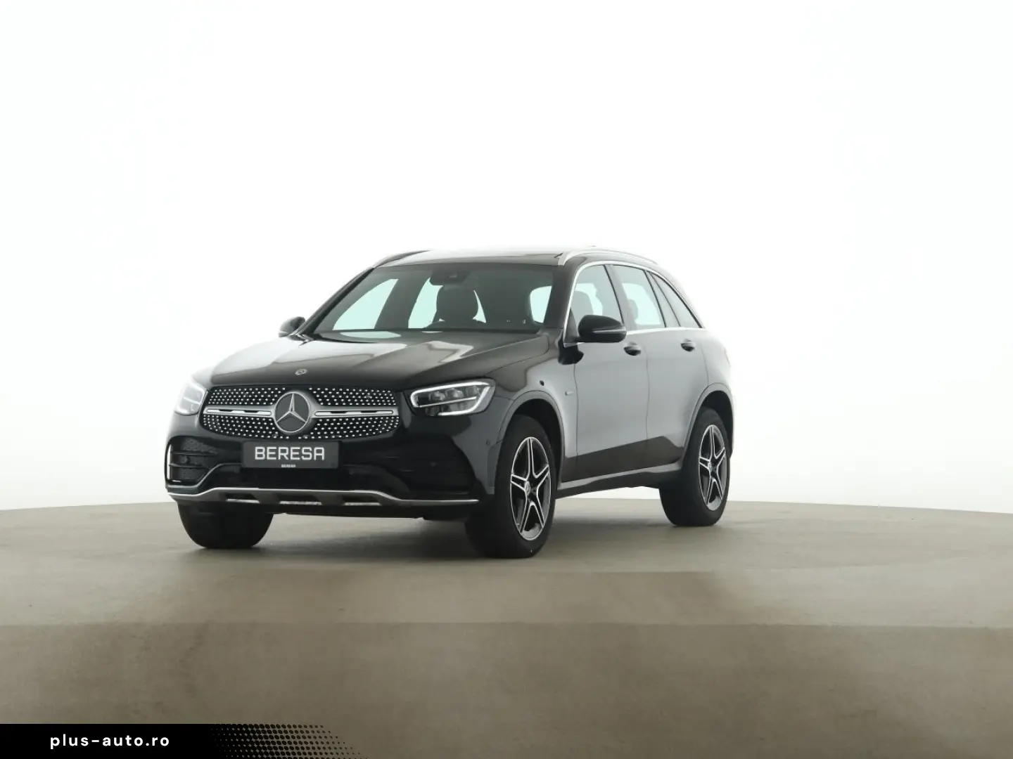 MERCEDES-BENZ GLC 300 de 4M AMG Pano LED Kamera CarPlay