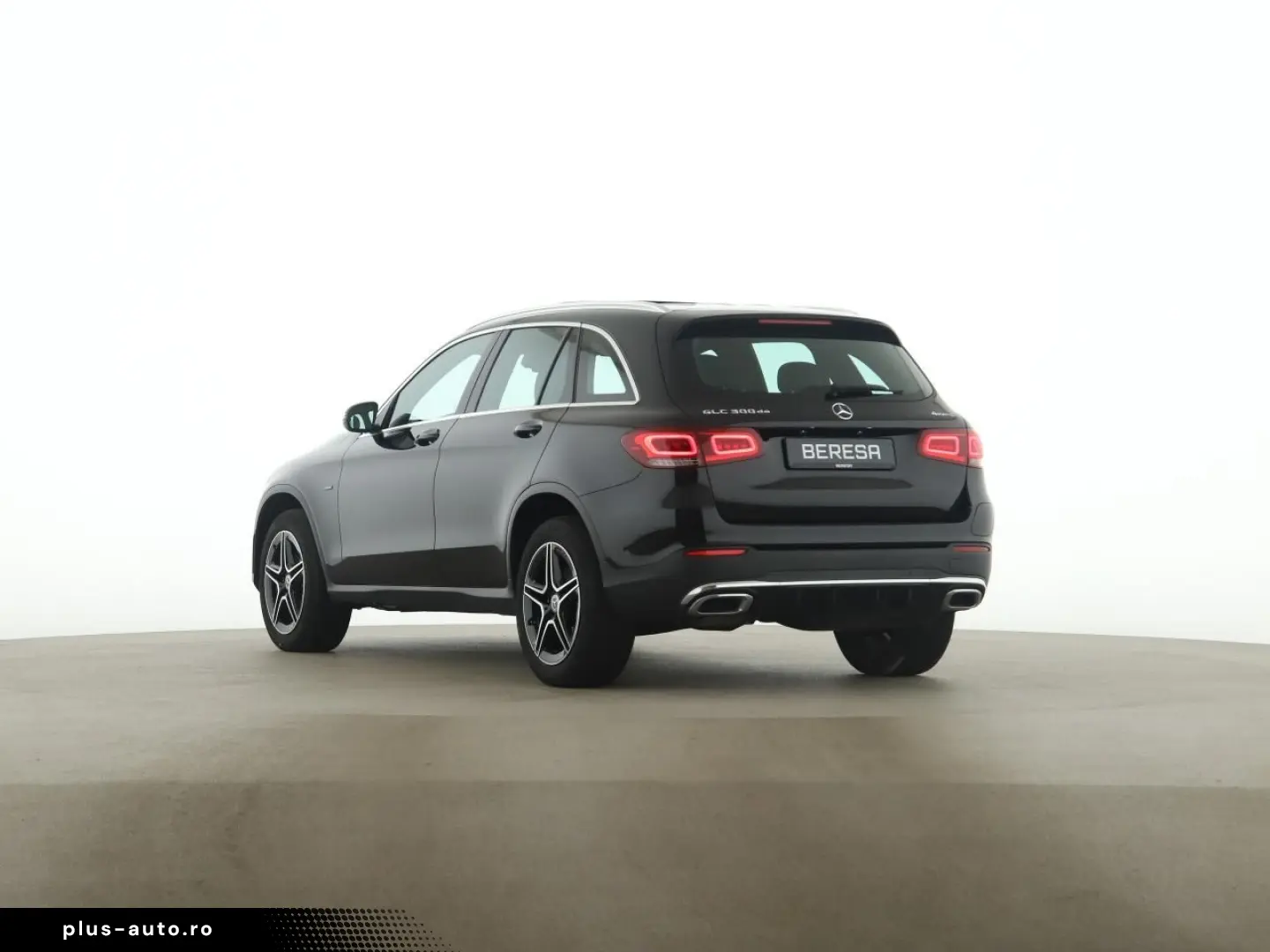 MERCEDES-BENZ GLC 300 de 4M AMG Pano LED Kamera CarPlay
