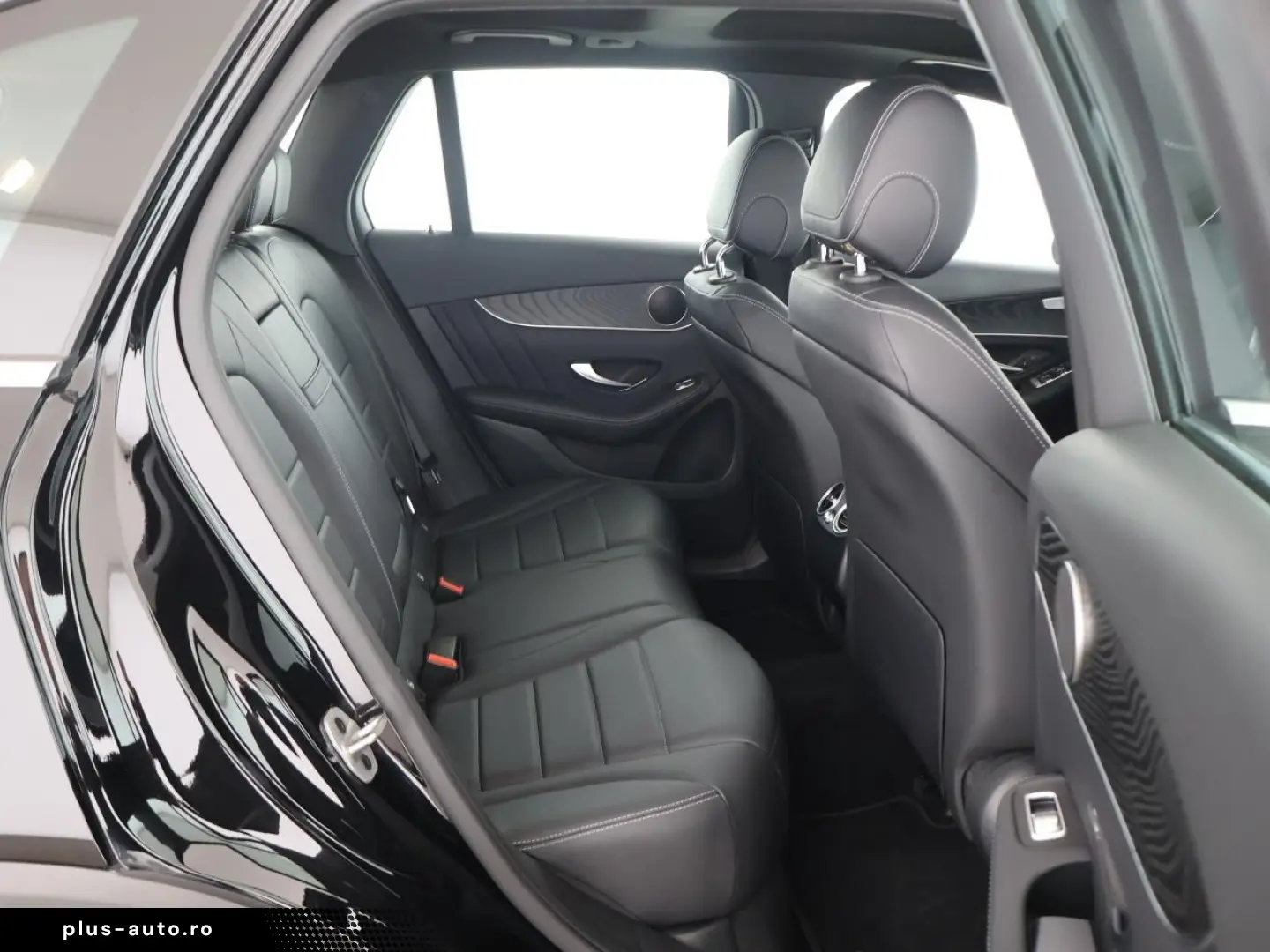 MERCEDES-BENZ GLC 300 de 4M AMG Pano LED Kamera CarPlay