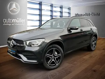 MERCEDES-BENZ GLC 300 de 4M AMG AHK Pano Night AdvSound LED