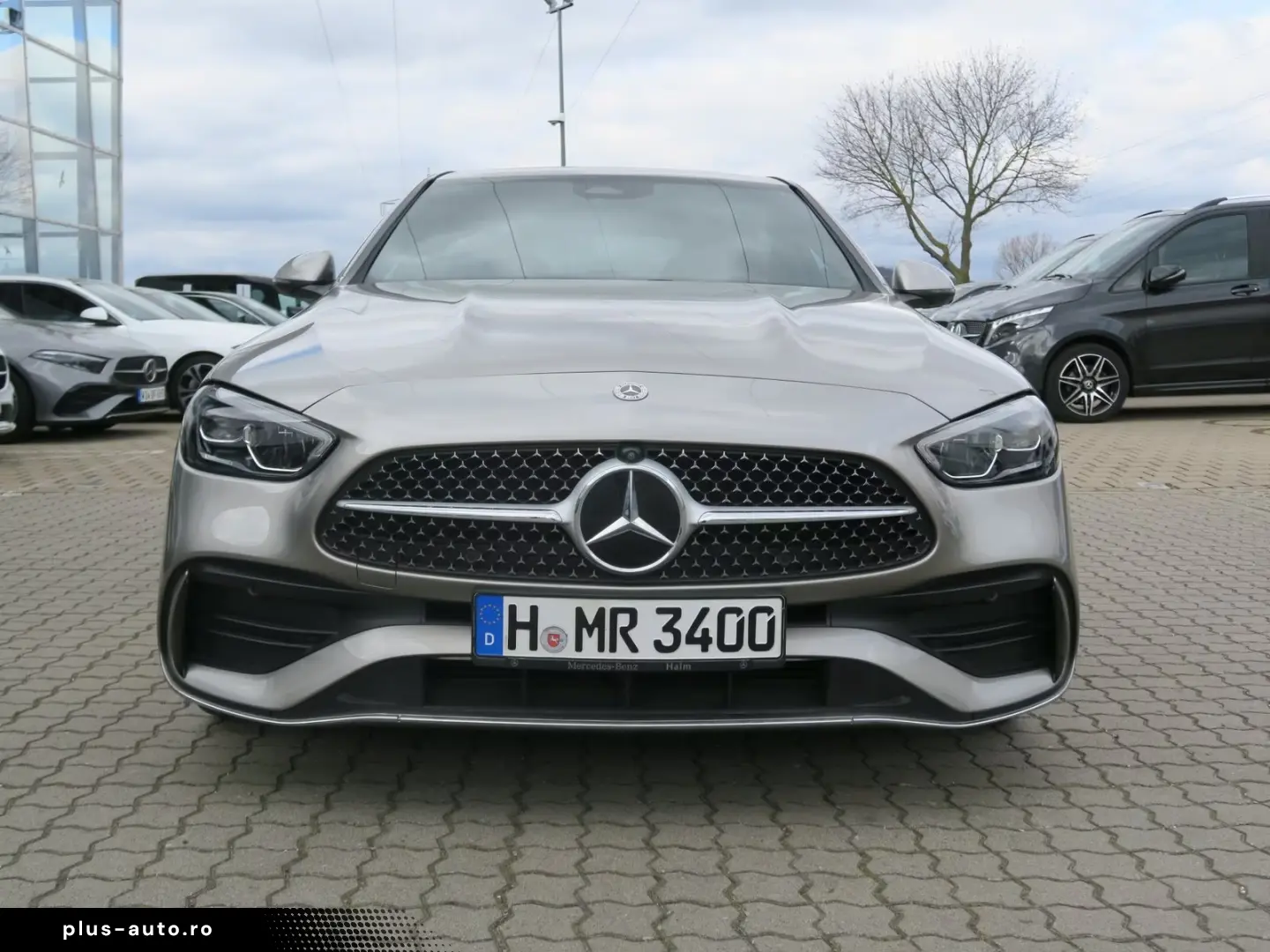 Mercedes-Benz C 180 AMG Line Navi Prem. AHK 360