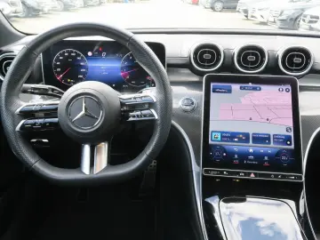 Mercedes-Benz C 180 AMG Line Navi Prem. AHK 360