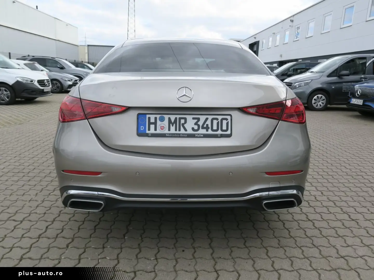 Mercedes-Benz C 180 AMG Line Navi Prem. AHK 360