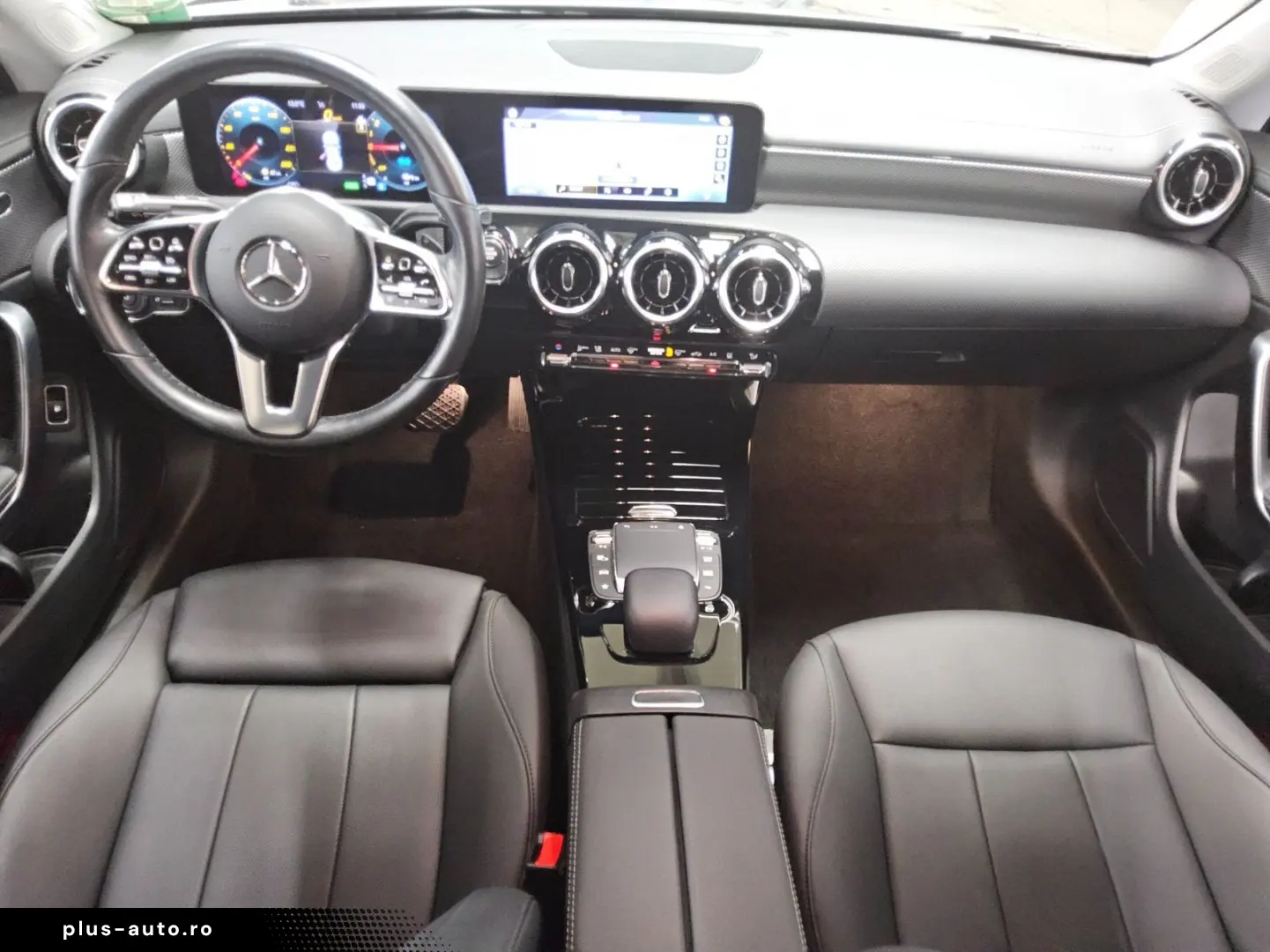 MERCEDES-BENZ CLA 250 e