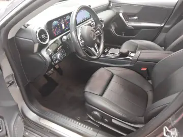 MERCEDES-BENZ CLA 250 e