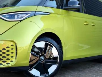 VW ID.Buzz Pro