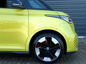 VW ID.Buzz Pro